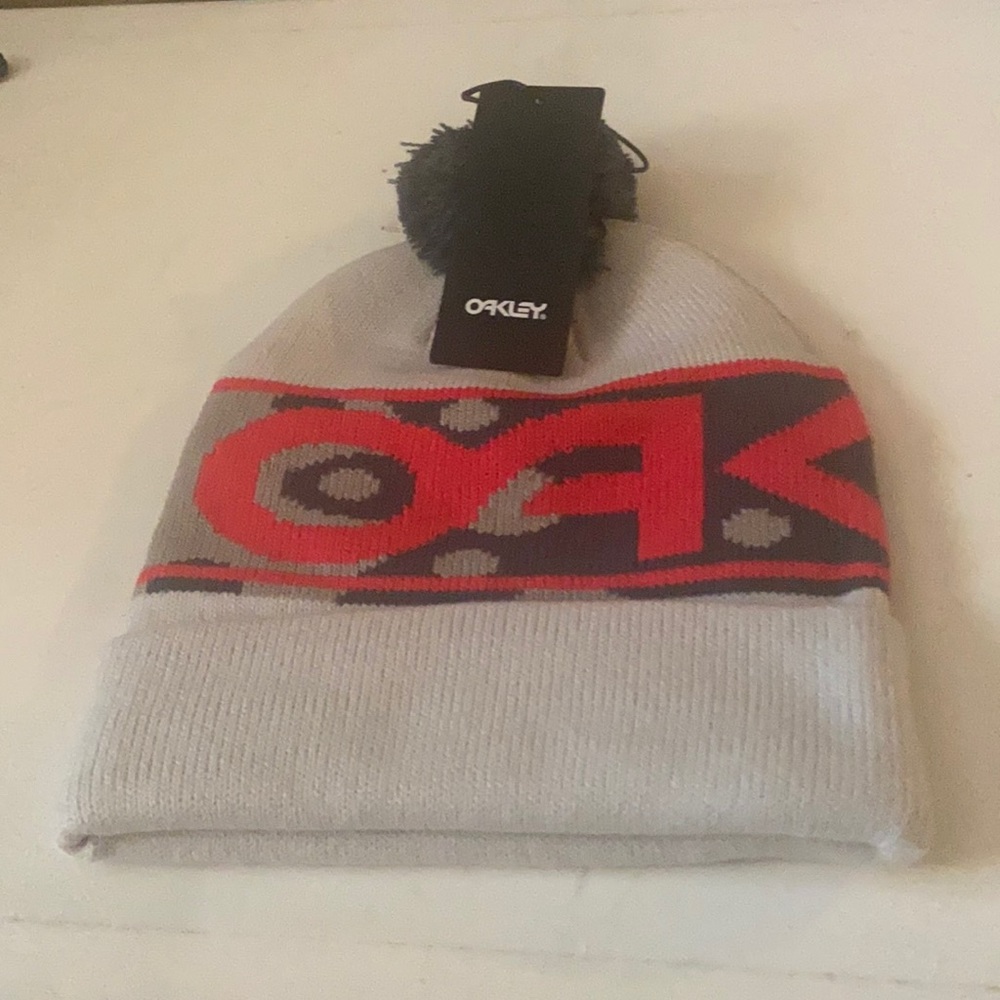 Oakley knit hat